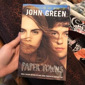 Paper towns paperback book
